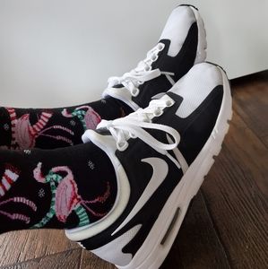 ◾Nike Air Max Zero...